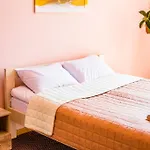 On Valova 9 Apartment
