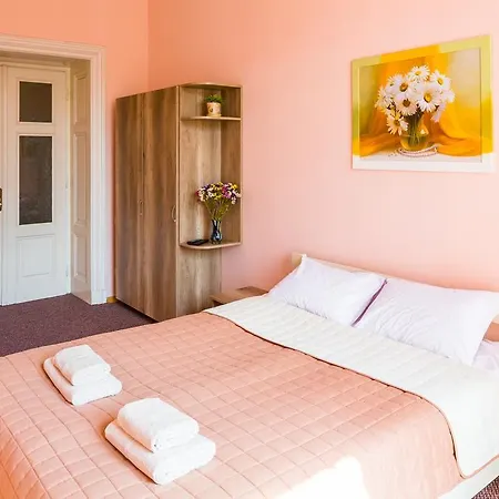 On Valova 9 Apartment Lviv